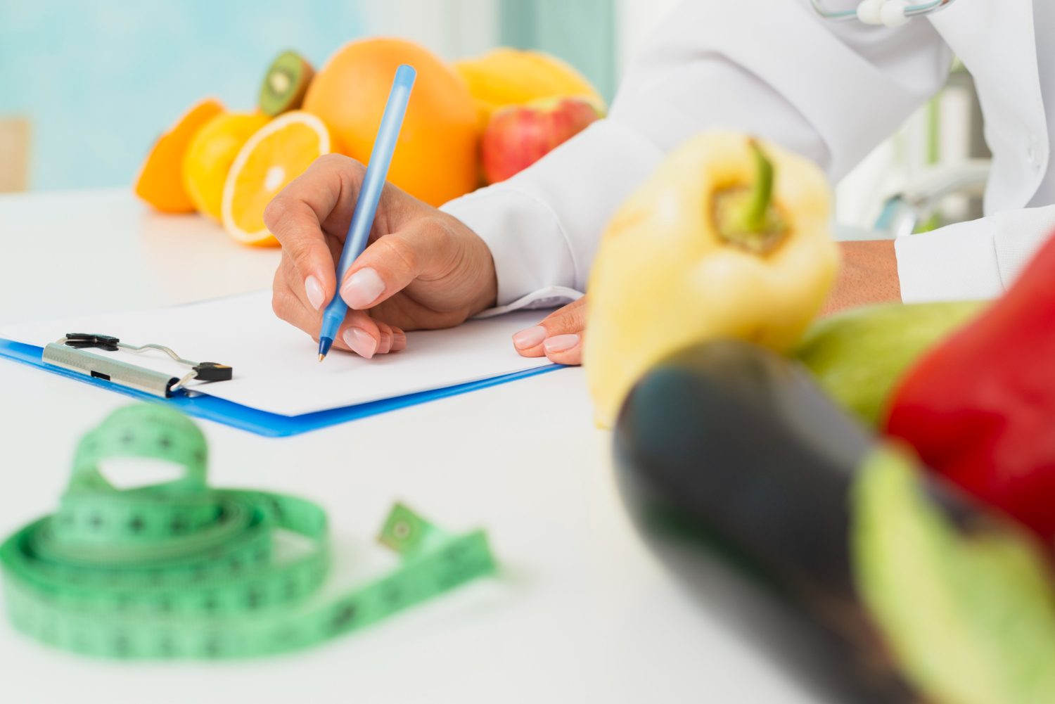 Leia mais sobre o artigo Estratégias de precificação para nutricionistas: como determinar o valor da sua consulta?